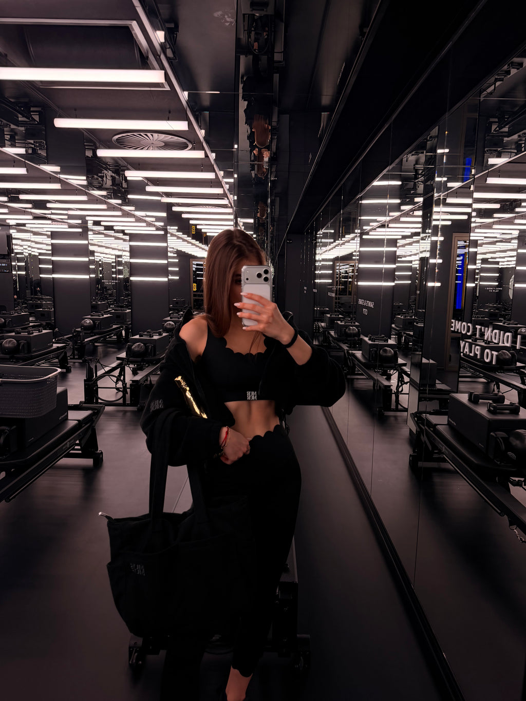 Petal Contour Sculpt ⅞ Leggings Noir Velours