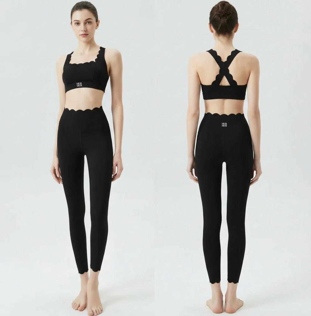 Petal Contour Sculpt ⅞ Leggings Noir Velours